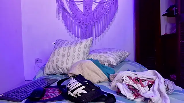 anais tgn online show from 10/09/25, 10:24