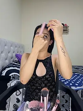 Snapshot of franchezkavegaaa chatting on 11/03/25, 12:06 franchezkavegaaa online show from 11/03/25, 12:06