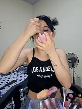 Snapshot of franchezkavegaaa chatting on 11/05/25, 12:05 franchezkavegaaa online show from 11/05/25, 12:05