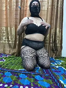 hijab babe online show from 12/30/24, 09:37