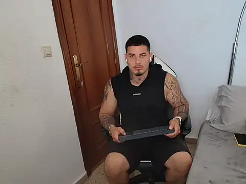 Snapshot of Geishastudios chatting on 09/25/25, 09:02 Geishastudios online show from 09/25/25, 09:02