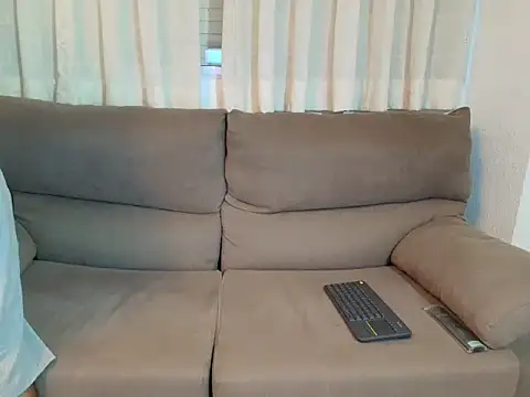 Snapshot of Geishastudios chatting on 11/05/25, 10:15 Geishastudios online show from 11/05/25, 10:15