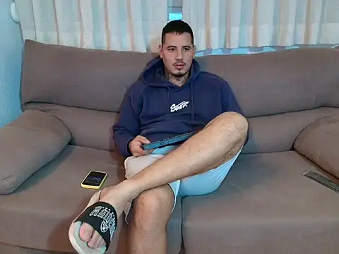 Snapshot of Geishastudios chatting on 11/07/25, 07:19 Geishastudios online show from 11/07/25, 07:19