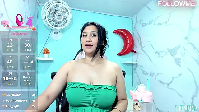 karime sexygirl online show from 10/18/25, 11:33