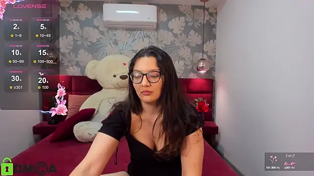 ZarifaBev online show from 02/17/25, 04:53