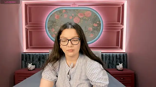 ZarifaBev online show from 10/09/25, 02:48