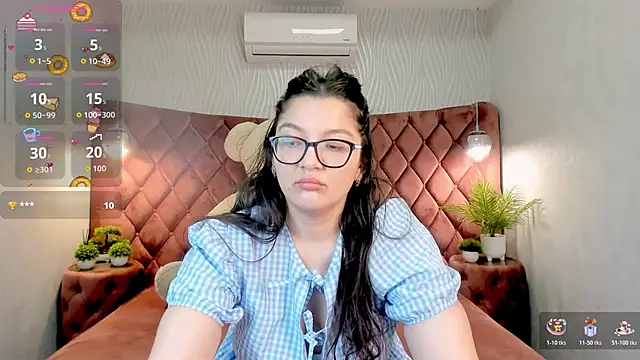 ZarifaBev online show from 11/30/25, 02:15