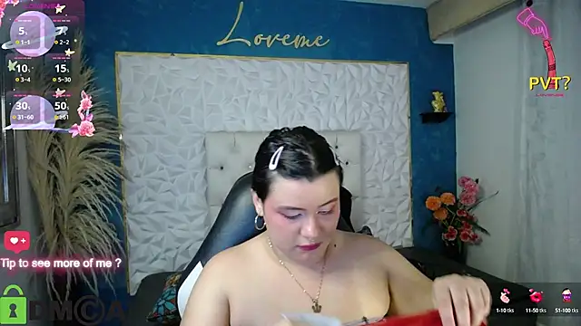 CassandraBaby  online show from 02/11/25, 07:48