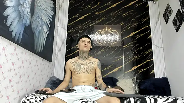 exotic hot couple online show from 07/29/26, 09:46