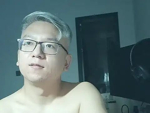 leoUSIR online show from 09/29/25, 07:51