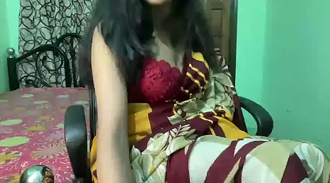 Snapshot of fairyC_for_u chatting on 02/24/25, 12:26 fairyC for u online show from 02/24/25, 12:26