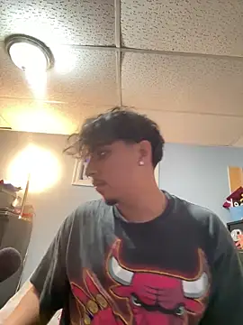 Snapshot of meximaloo1 chatting on 09/26/25, 04:27 meximaloo1 online show from 09/26/25, 04:27