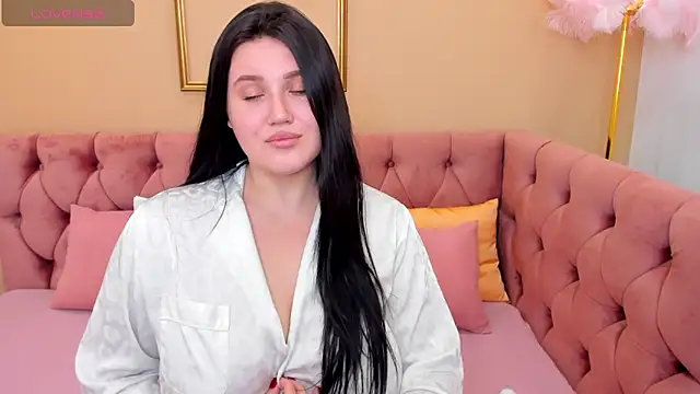 Snapshot of Kassandra__grey chatting on 02/20/25, 04:50 Kassandra grey online show from 02/20/25, 04:50