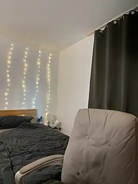 Snapshot of AnnyBelleX chatting on 11/05/25, 03:23 AnnyBelleX online show from 11/05/25, 03:23