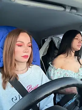 JulliaVegas online show from 12/22/24, 02:49