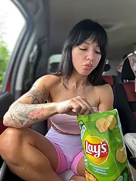 JulliaVegas online show from 07/30/26, 02:21
