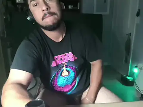 Bigsakzak online show from 10/19/25, 02:45