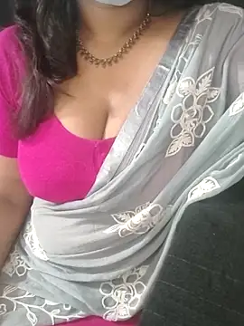 Snapshot of Tamilsathya2024 chatting on 09/27/25, 03:22 Tamilsathya2024 online show from 09/27/25, 03:22