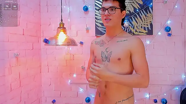 Snapshot of JACK_BLOSSOM_ chatting on 12/20/24, 06:02 JACK BLOSSOM online show from 12/20/24, 06:02