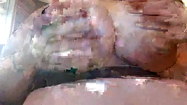 chrissybear84 online show from 06/19/26, 06:12
