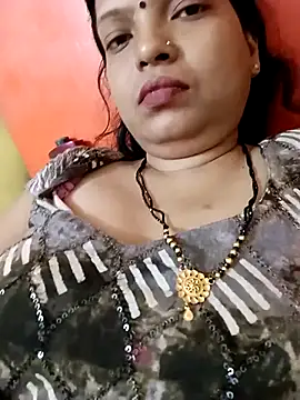 Snapshot of sunita-doll chatting on 10/18/25, 05:46 sunita-doll online show from 10/18/25, 05:46