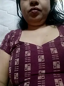 Snapshot of sunita-doll chatting on 12/03/25, 02:04 sunita-doll online show from 12/03/25, 02:04