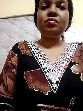 Snapshot of sunita-doll chatting on 01/13/26, 06:13 sunita-doll online show from 01/13/26, 06:13