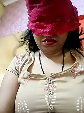 Snapshot of sunita-doll chatting on 03/20/26, 02:16 sunita-doll online show from 03/20/26, 02:16