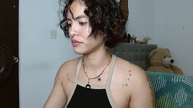 Snapshot of Sexy_Lia_ chatting on 06/18/26, 03:07 Sexy Lia online show from 06/18/26, 03:07