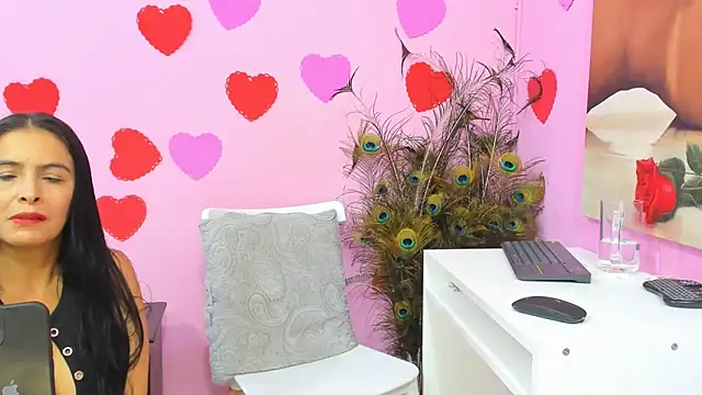 Snapshot of miss--flora chatting on 03/08/25, 11:07 miss--flora online show from 03/08/25, 11:07