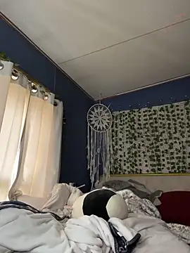 lilabigtits online show from 10/26/25, 08:15