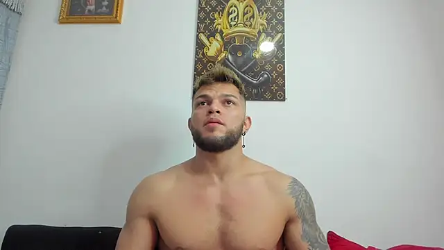 vincent carusso94 online show from 02/01/25, 10:44