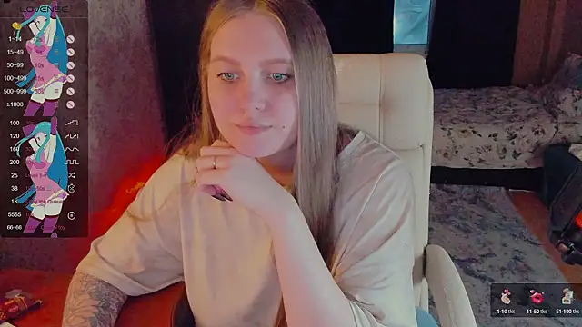 Snapshot of Alice_Dreamgirl_ chatting on 12/16/24, 01:11 Alice Dreamgirl online show from 12/16/24, 01:11