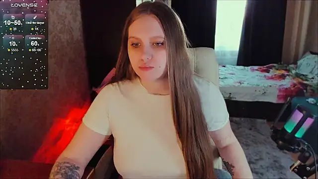 Snapshot of Alice_Dreamgirl_ chatting on 03/16/25, 03:39 Alice Dreamgirl online show from 03/16/25, 03:39