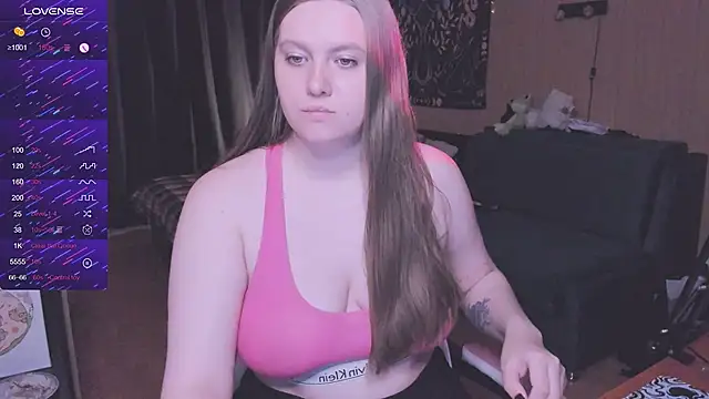 Snapshot of Alice_Dreamgirl_ chatting on 09/23/25, 09:01 Alice Dreamgirl online show from 09/23/25, 09:01