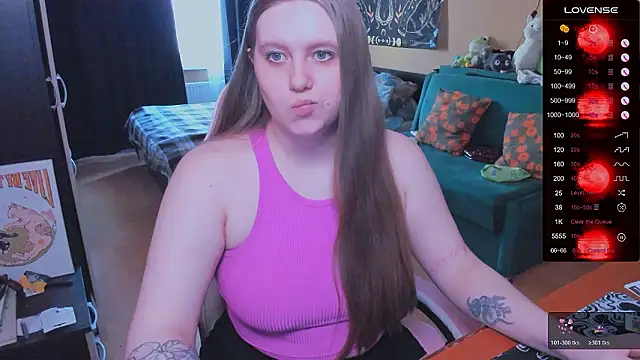 Snapshot of Alice_Dreamgirl_ chatting on 03/29/26, 10:48 Alice Dreamgirl online show from 03/29/26, 10:48