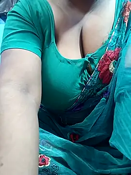 Snapshot of Hot-Manshi2 chatting on 10/25/25, 07:08 Hot-Manshi2 online show from 10/25/25, 07:08