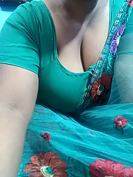 Snapshot of Hot-Manshi2 chatting on 10/30/25, 06:52 Hot-Manshi2 online show from 10/30/25, 06:52