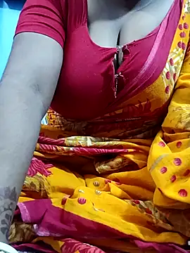 Snapshot of Hot-Manshi2 chatting on 11/13/25, 06:51 Hot-Manshi2 online show from 11/13/25, 06:51