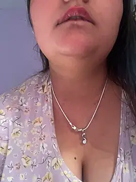 Snapshot of leylafleece chatting on 03/16/25, 09:49 leylafleece online show from 03/16/25, 09:49