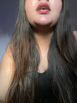 Snapshot of leylafleece chatting on 03/17/25, 12:14 leylafleece online show from 03/17/25, 12:14