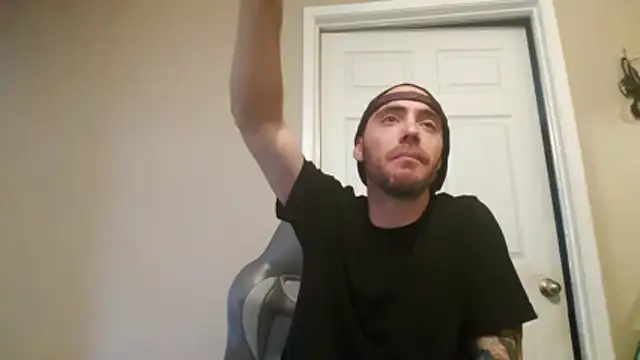 Huntzg23 online show from 05/23/26, 02:39