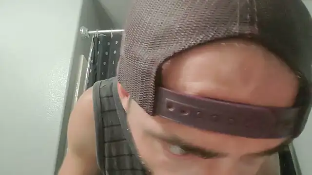 Huntzg23 online show from 07/17/26, 06:53
