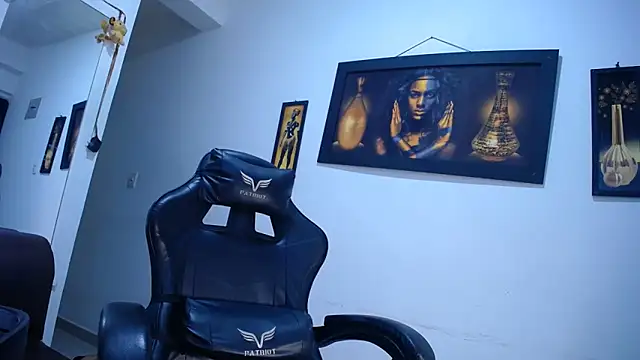 NikolSexyHot online show from 06/19/26, 07:17