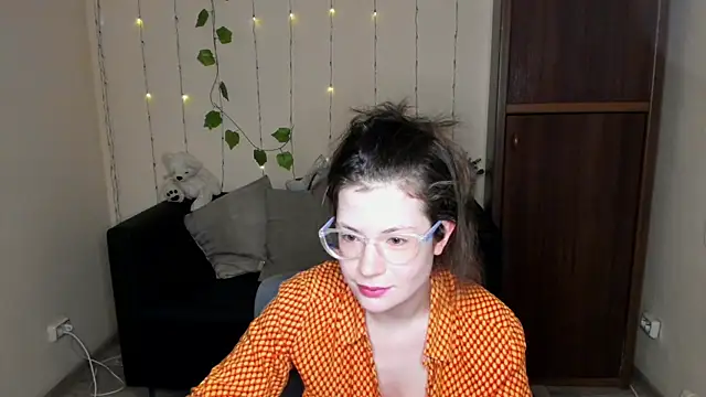 Alicia redfollow online show from 01/26/25, 09:29