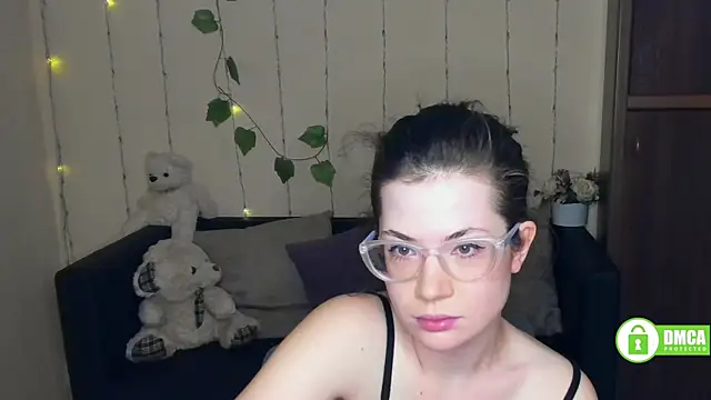 Alicia redfollow online show from 02/12/25, 06:30