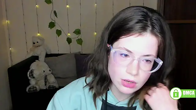 Alicia redfollow online show from 02/15/25, 06:23