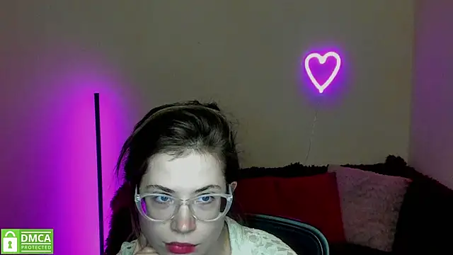 Alicia redfollow online show from 02/25/25, 03:27