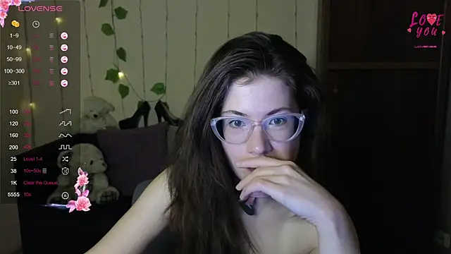 Alicia redfollow online show from 03/16/25, 09:38