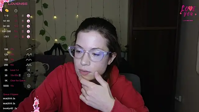 Alicia redfollow online show from 03/19/25, 12:12